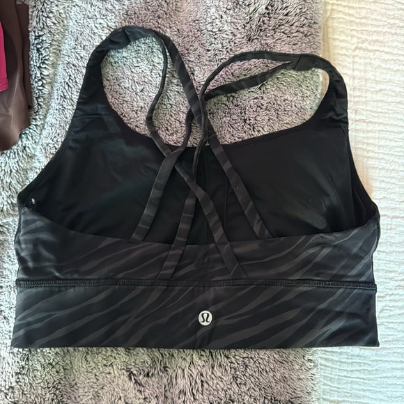 Lululemon sports bra like new size 10 - Picture 2 of 2